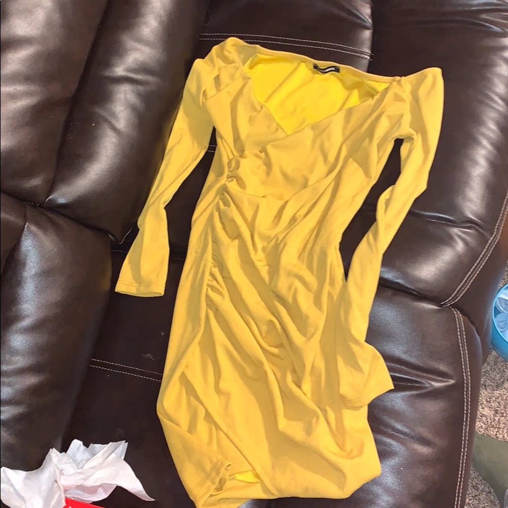 Yellow dress